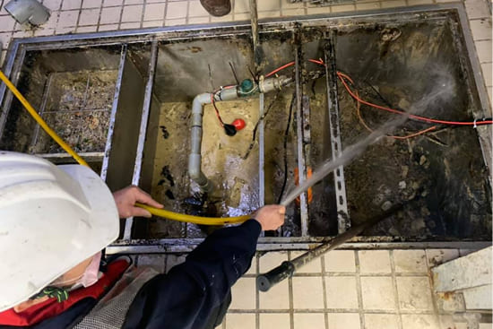 地下室淹水處理、修理化糞池、修理過濾池、化糞池管路修配、新建化糞池。